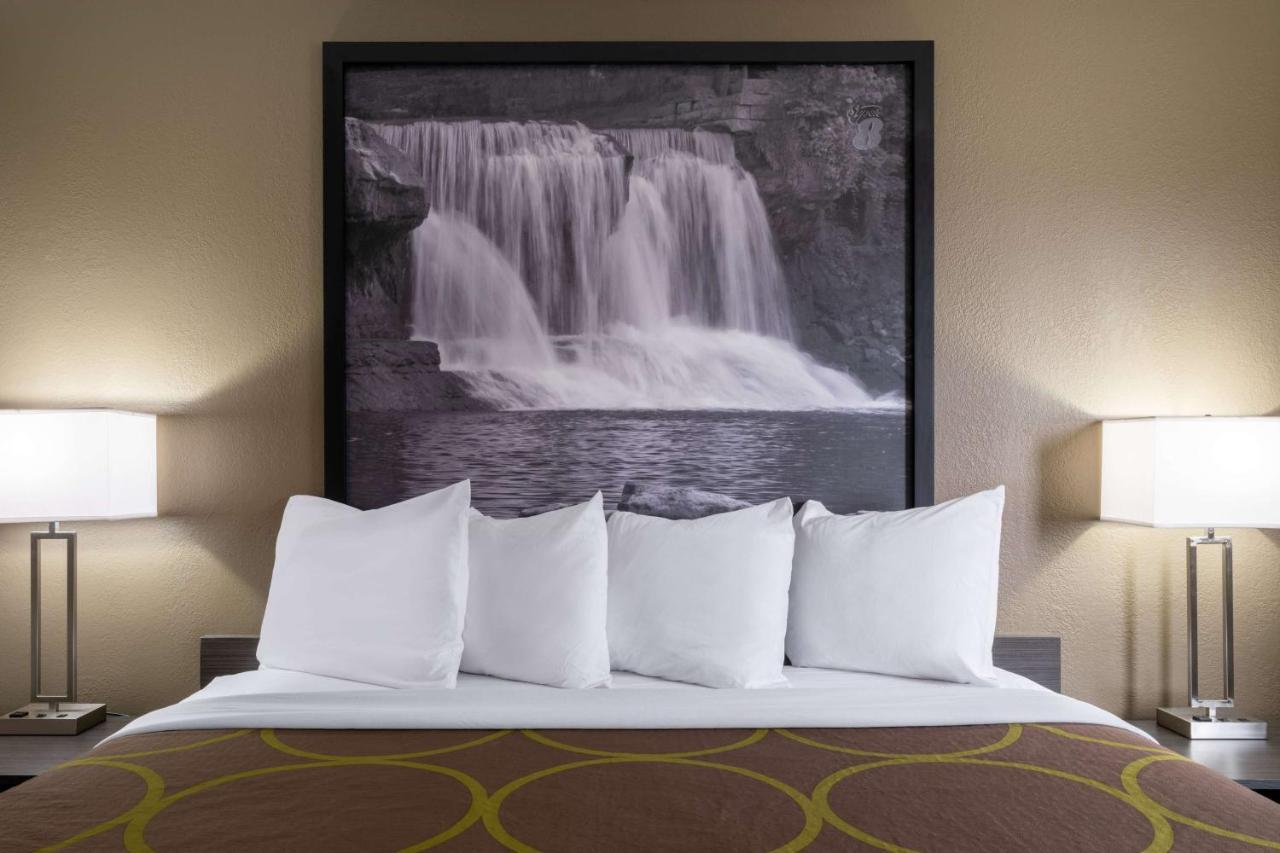 Super 8 By Wyndham Merrillville Exterior foto